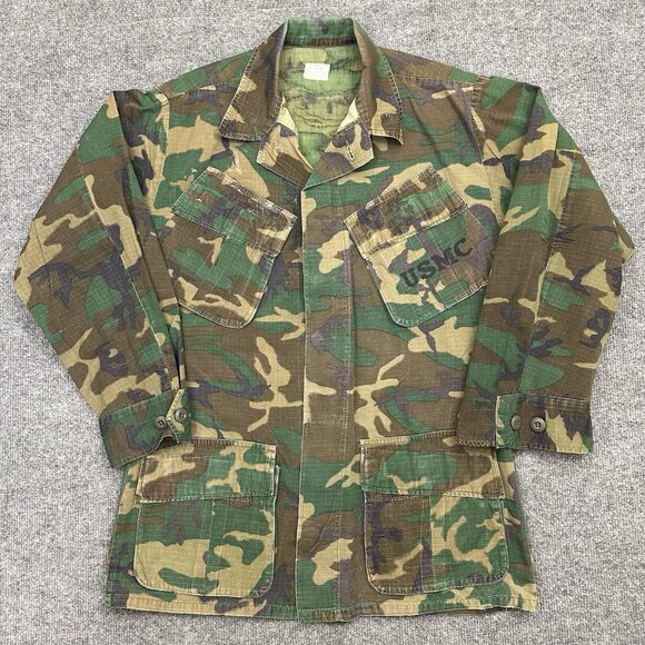 Vintage 1970 Vietnam Military Poplin Class 2 Camouflage Slant Pocket Coat Small
